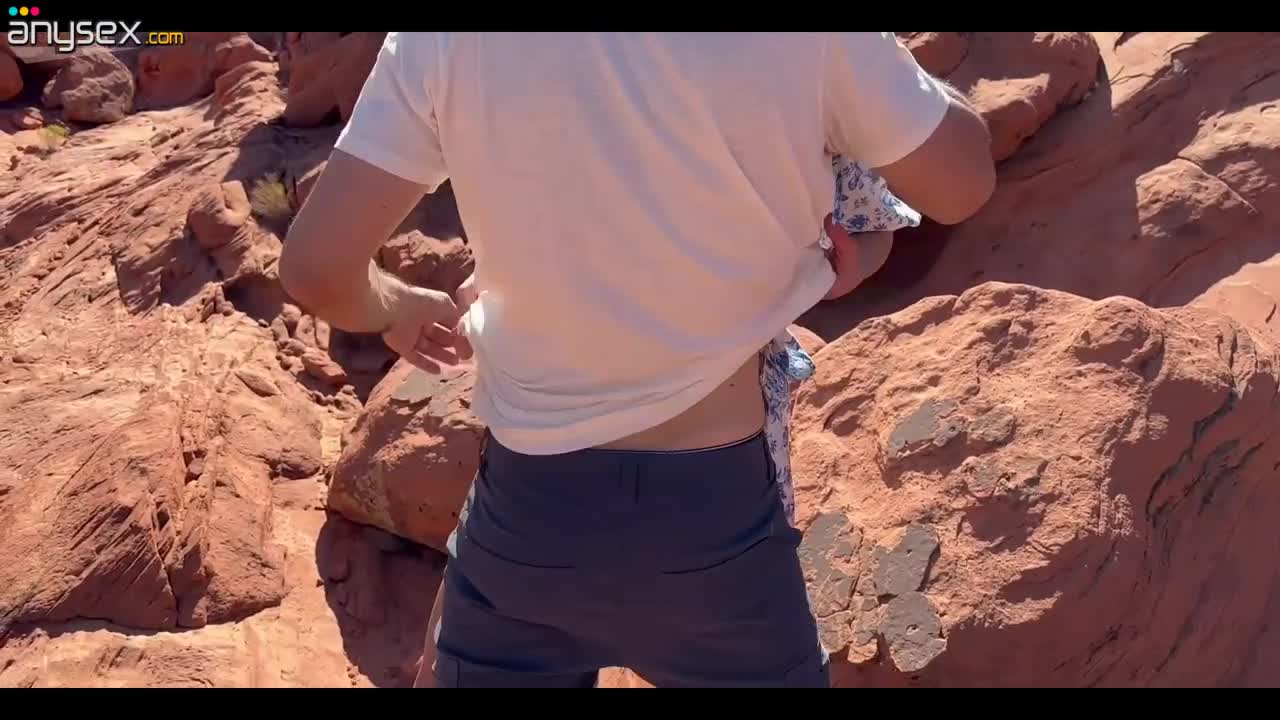 Slim blonde rocks 2 cock on the public beach - Amateur Porn Free Porn Videos | ePornAny.