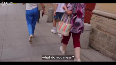 Redhead stranger blows vlogger and gets laid after