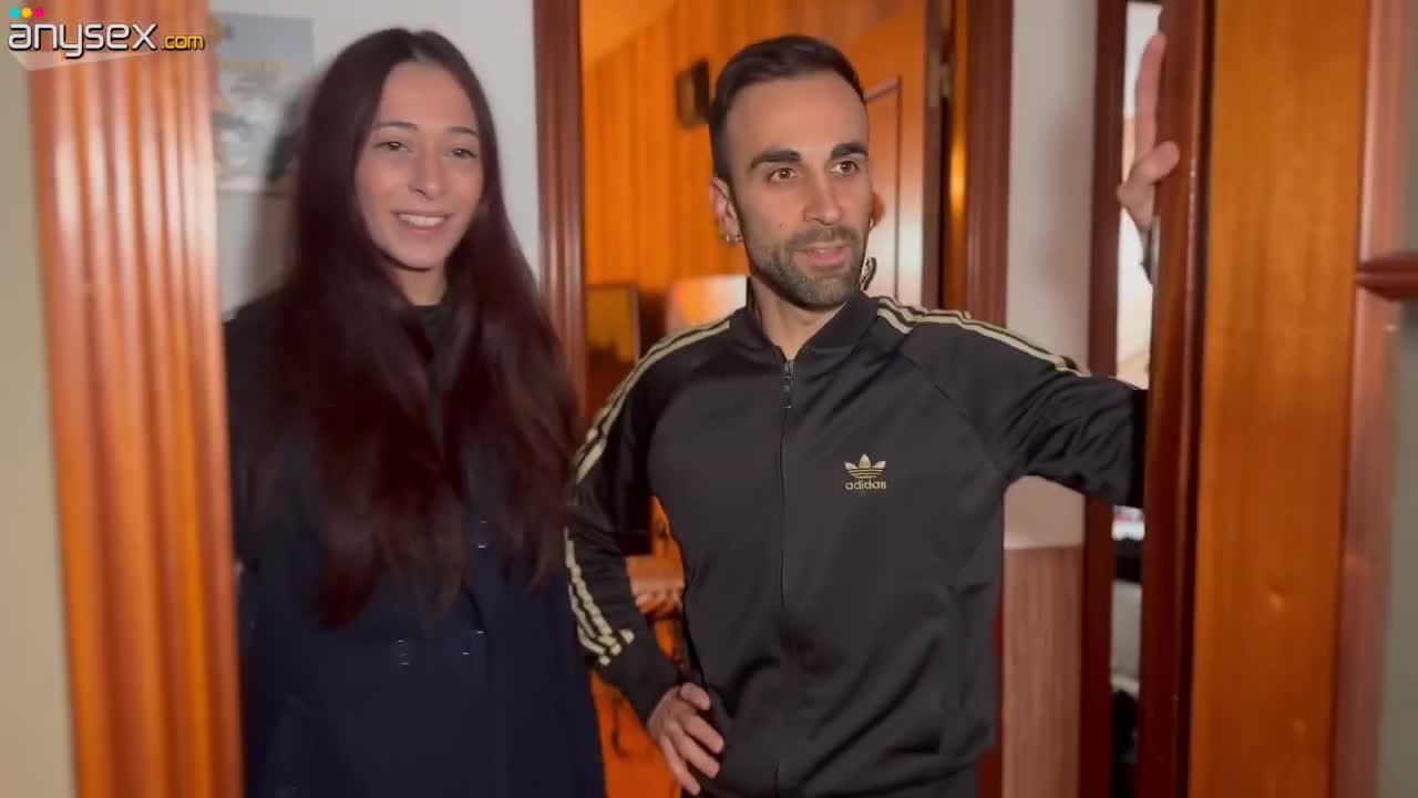 This guy loves to fuck every girl at his party Free Porn Videos | ePornAny.