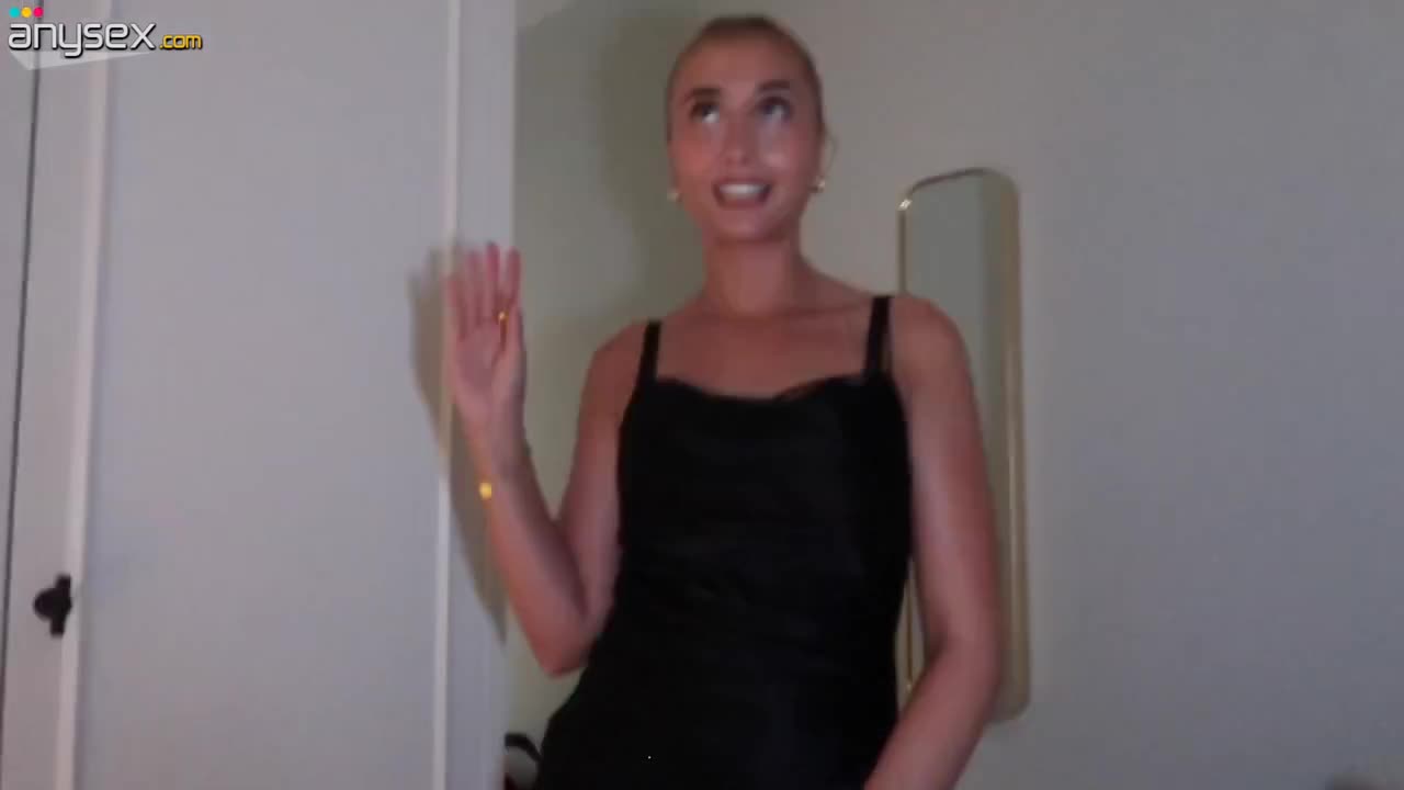 Skinny british slut got cumshot on her shaved ass after a hot fuck Free Porn Videos | ePornAny.