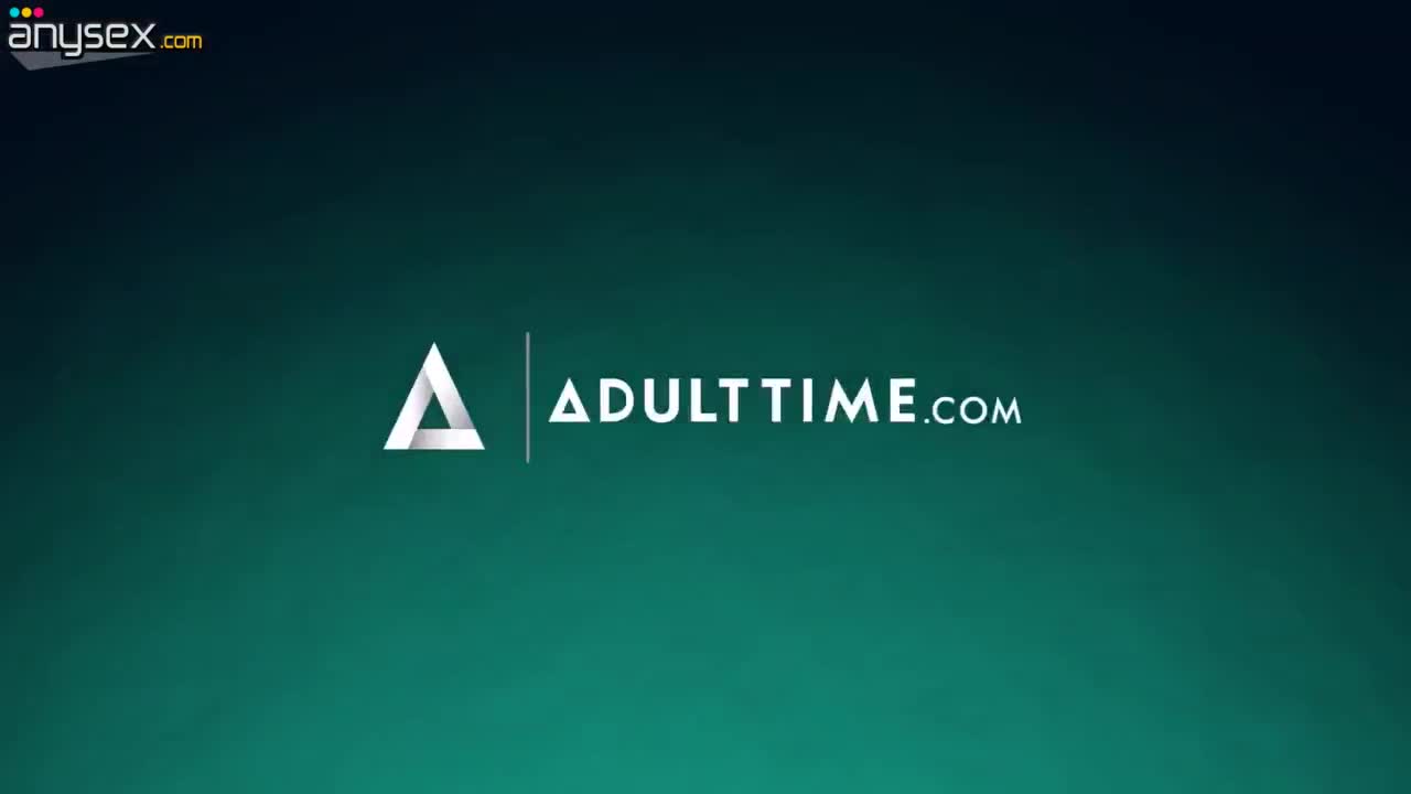A couple of skinny teens go freaky in the coffee shop Free Porn Videos | ePornAny.