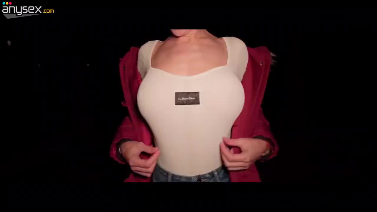 Stacked amateur hottie fucked like a depraved whore in cozy environment Free Porn Videos | ePornAny.