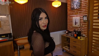 Hot latina with big ass rides her neighbor