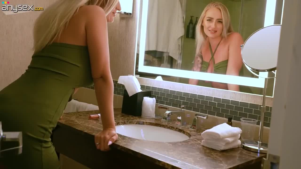 Thick Elana Bunnz gets her mouth filled up after sex Free Porn Videos | ePornAny.