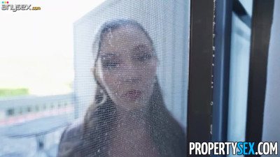Slutty Sexy Brunette Real Estate Agent Fucks a Guy To Make a Deal, Right Behind His Wife's Back