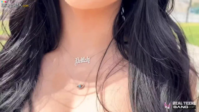 Real Fit teen offers stranger to fuck her in the hotel! - POV