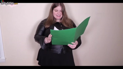 BBW MILF with giant boobs gets lots of cum on her plump chest
