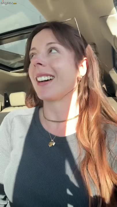 Public risky masturbation in leggings by a hot babe Free Porn Videos | ePornAny.