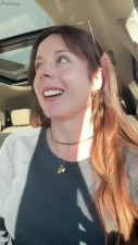 Public risky masturbation in leggings by a hot babe